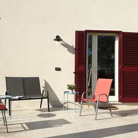 Holiday home Tra Gli Ulivi Putignano